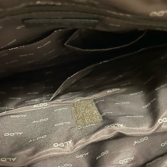 Aldo Laptop Messenger Bag with adjustable straps - Picture 13 of 13